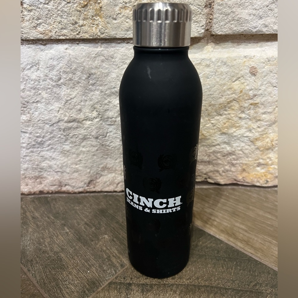 Cinch Jeans Metal Water Bottle Black And White with black ghost logos.